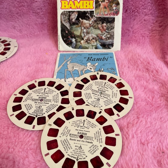 Vintage 2 View- Master Stereo Viewer with 6 Stereo picture stories lot - Picture 13 of 16